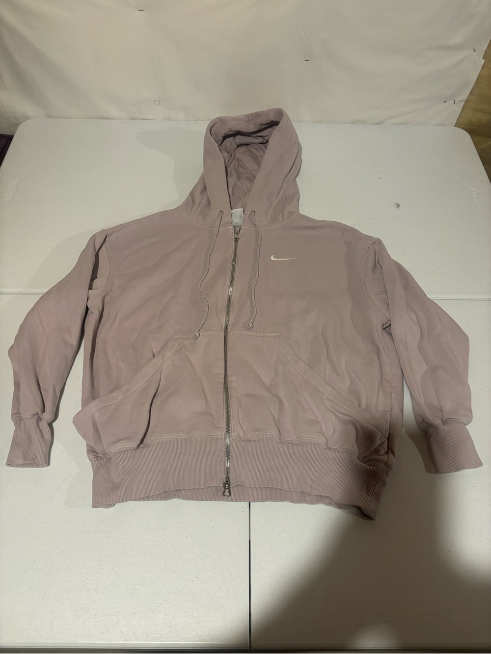 Nike Men’s Size M Light Purple Swoosh Logo Print Pullover Athletic Hoodie
